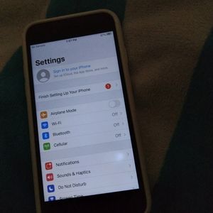 Iphone 7 unlocked perfect condition